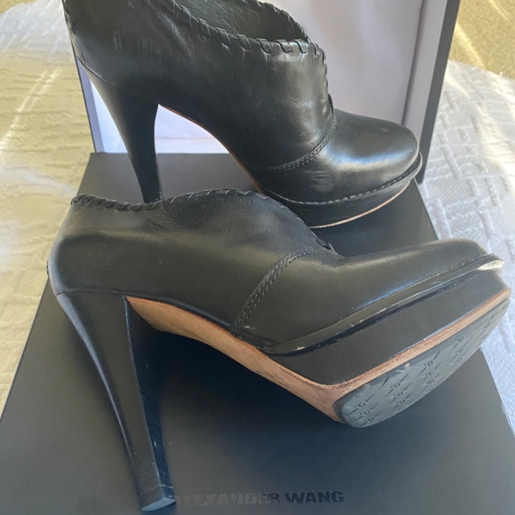 UGG Black Leather Heeled Booties - Picture 5 of 5